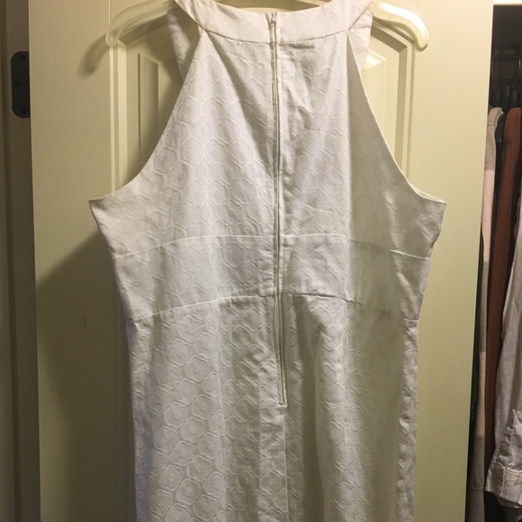 Dress - Picture 3 of 4